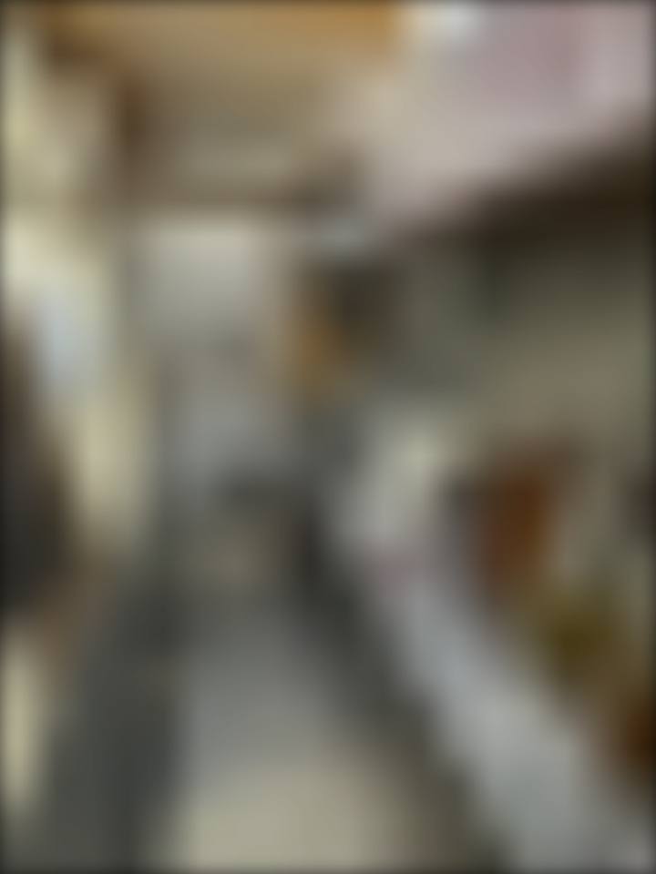 都内のキャバクラ（10坪台） 写真3（ぼかし処理）